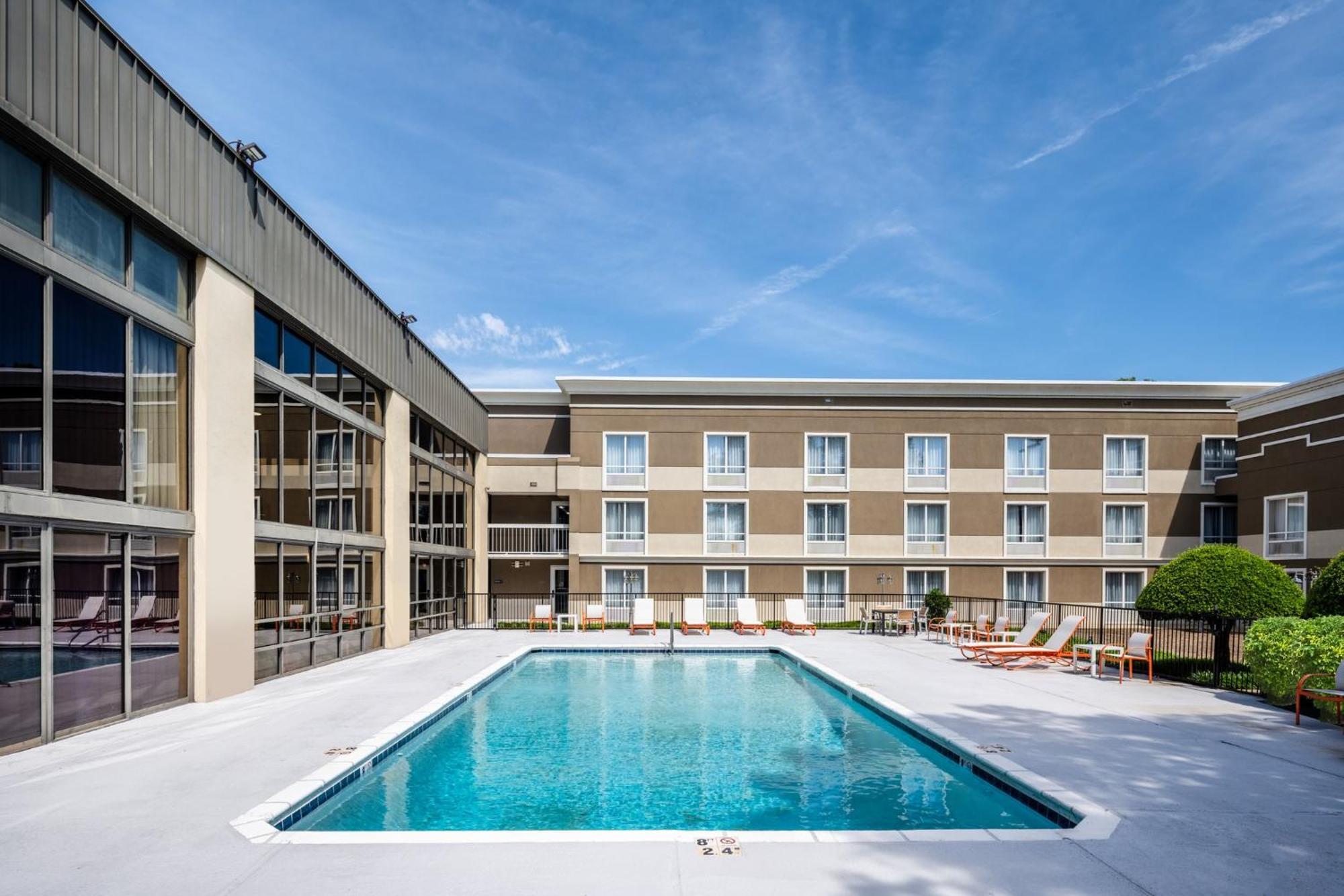 Holiday Inn Blytheville, An Ihg Hotel Exterior photo